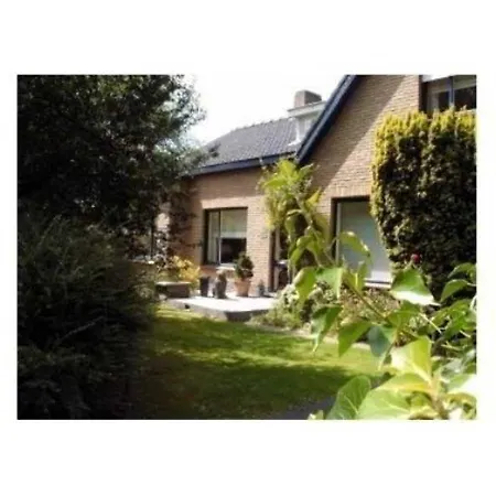Bed & Breakfast Roseland 3*